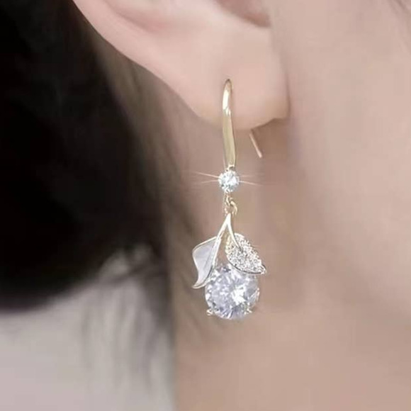 Zircon Ginkgo Leaf Hook Earrings Shiny Sparkle Dangle Drop Festive Sparkle‎ - Picture 13 of 16